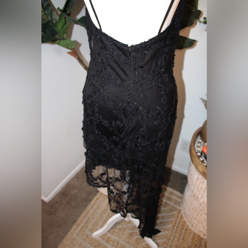 Nicole Bakti Black Lace Asymmetrical Dress - Size M - Picture 11 of 12